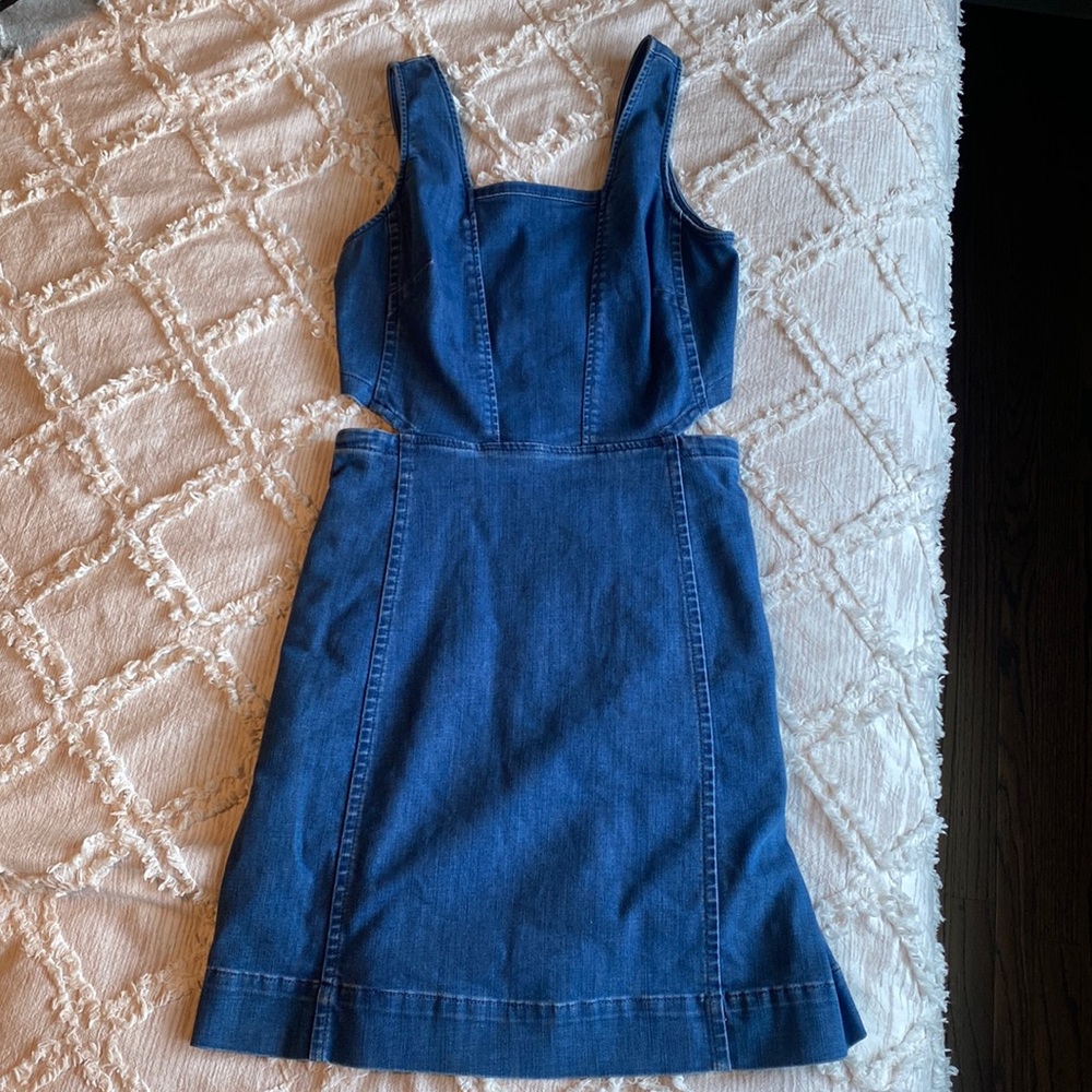 New with tag Madewell Jean Dress with cutouts!